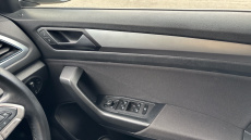 Volkswagen T-Roc 1.0 TSI Life 5dr Petrol Hatchback